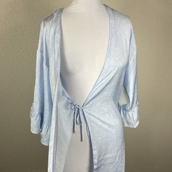 NWT Nordstrom Light Blue Floral Short Kimono Robe Sz XS missing belt - Picture 4 of 11